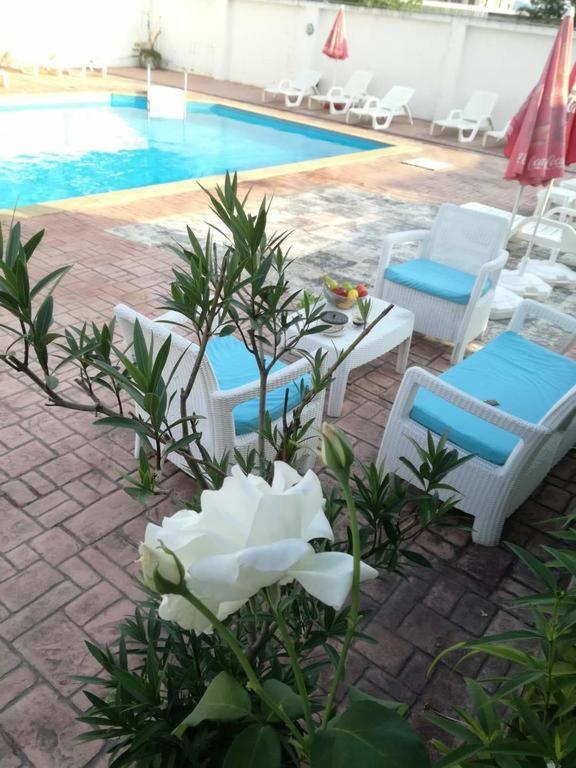 Alba Family Club Hotel Primorsko Exterior photo